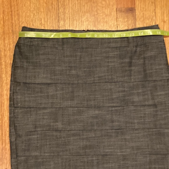 AGB Gray Tiered Skirt Size 6 - Picture 2 of 8